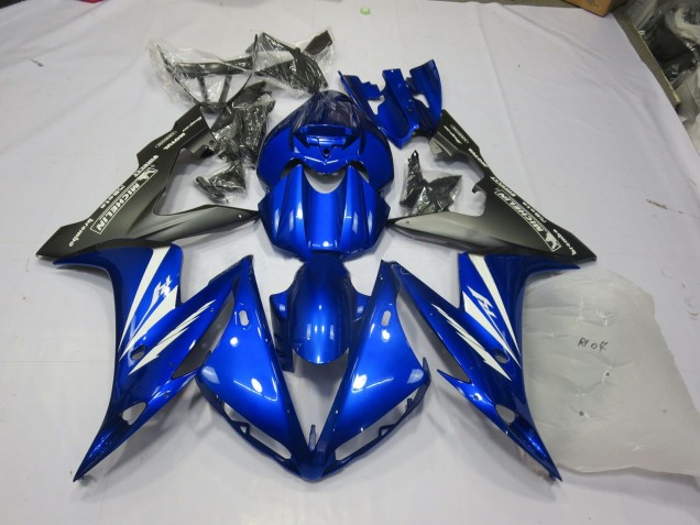 Blau & Matt 04-06 R1 Motorrad Verkleidung Blau & Matt 04-06 R1 Motorrad Verkleidung