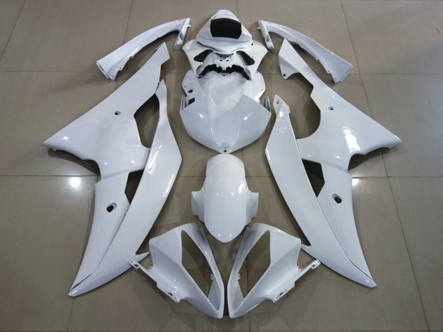 Nr 2 Glanz 08-16 R6 Motorrad Verkleidung